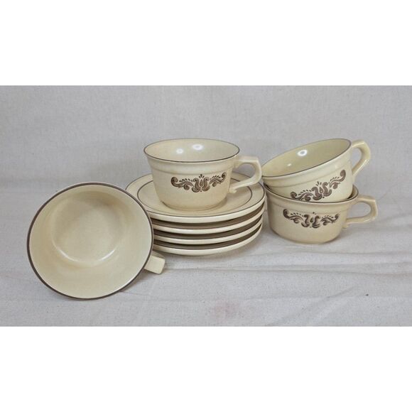 Pfaltzgraff Other - VTG Pfaltzgraff Village | Cups with Saucers | Set of 4 | Stoneware | 1970s Mark